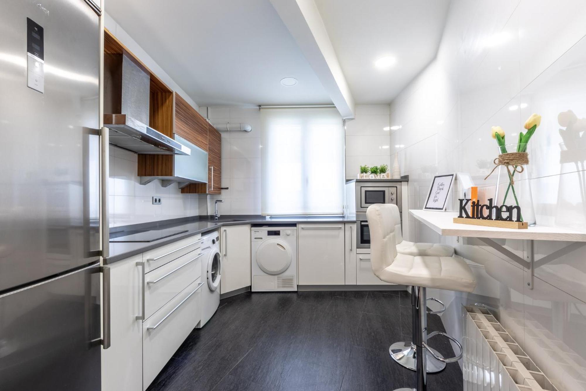 Bilbao Tranvia 51 Apartment Екстериор снимка