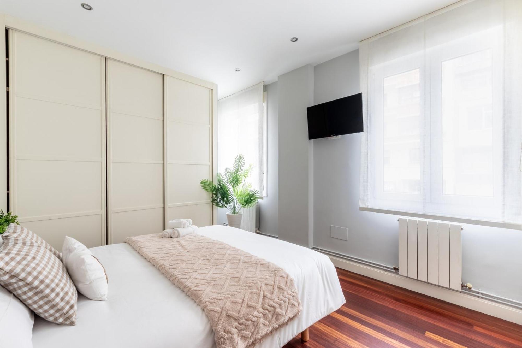 Bilbao Tranvia 51 Apartment Екстериор снимка